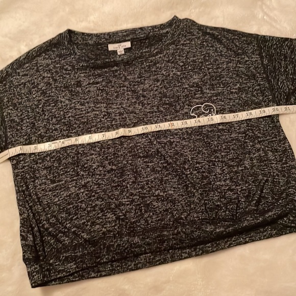 Ivory Ella Dark Gray Cropped Sweater size S - Picture 7 of 9